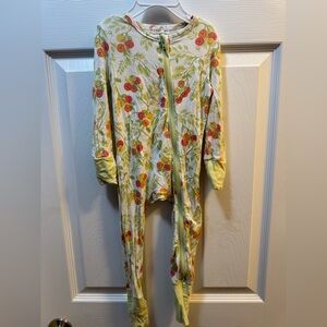 Angel Dear Tomato Footie